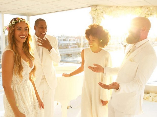 See All The Photos From Beyonce's Mum Tina Knowles' Wedding - Capital XTRA
