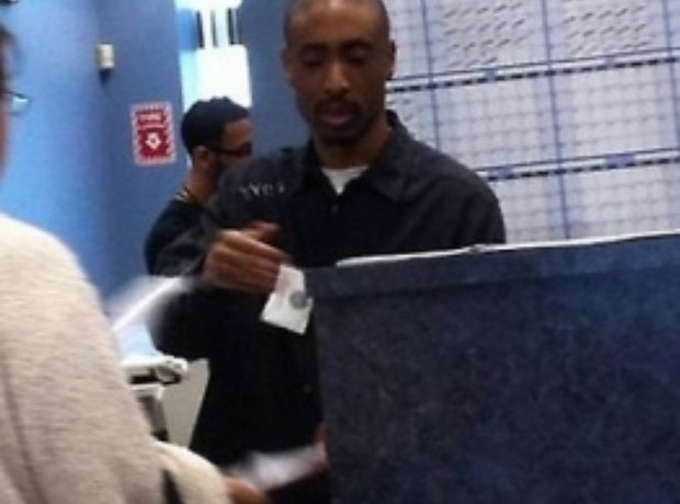 Tupac lookalike